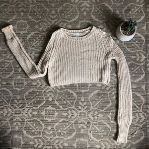 URBAN OUTFITTERS cropped sweater